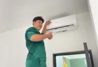 Vệ sinh máy lạnh tại nhà giá rẻ Quận 2